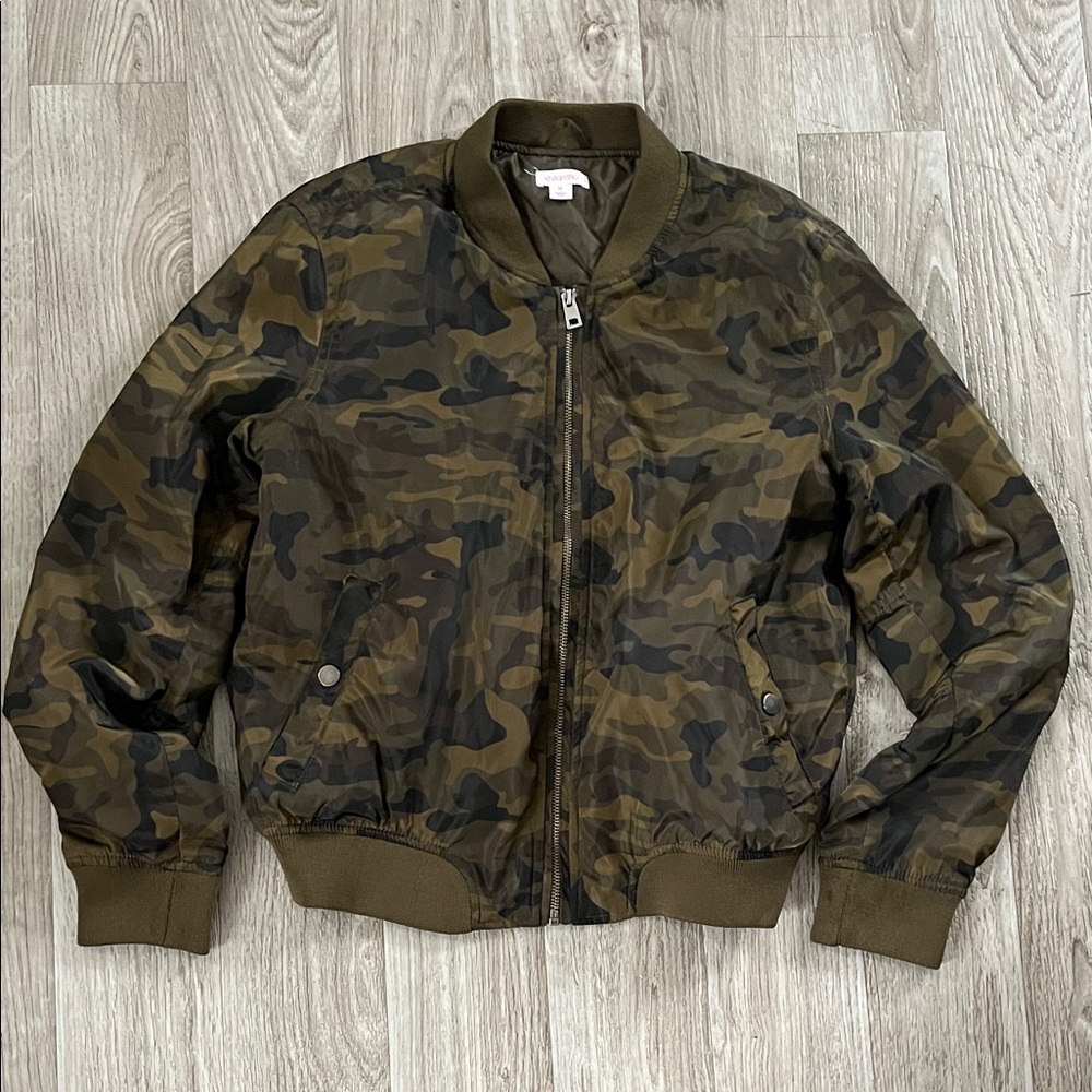 Xhilaration Green Camouflage Bomber Jacket